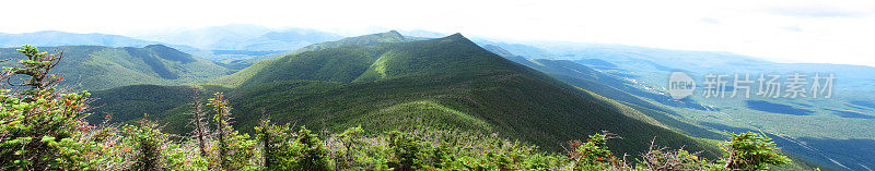 从小干草堆Mtn, Franconia岭南全景